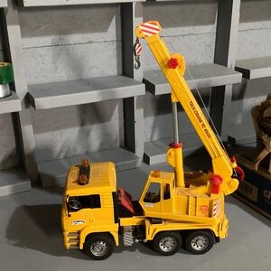 Bruder tele-crane tc 4500Yellow Crane Truck Toy for Kids